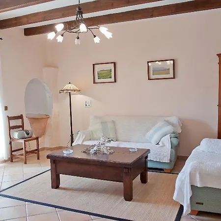 Pujol Den Miquel Villa *